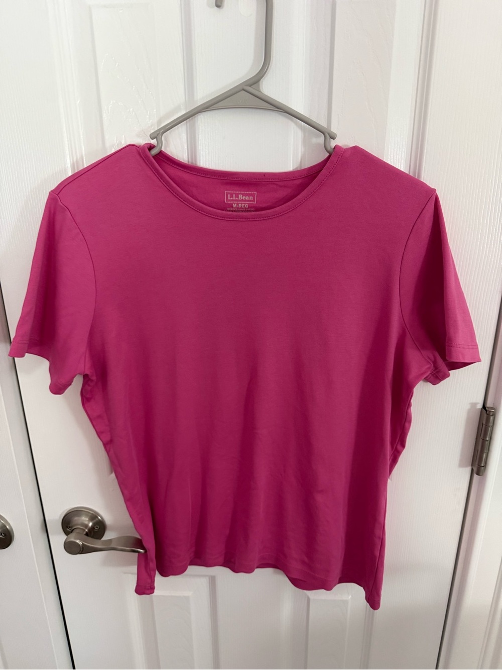 L.L. Bean Short Sleeve Crewneck Tee in Fuchsia